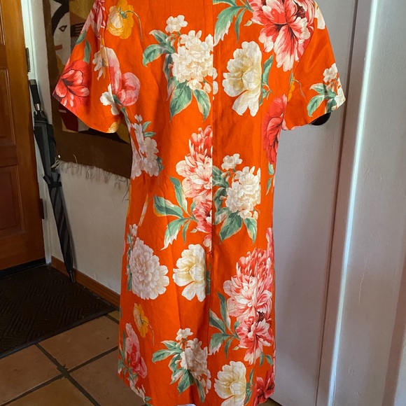 NEIMAN MARCUS SUMMER SPECIAL 👹 Perfect Resort wear!!  Gorgeous Print NWT - Picture 2 of 6